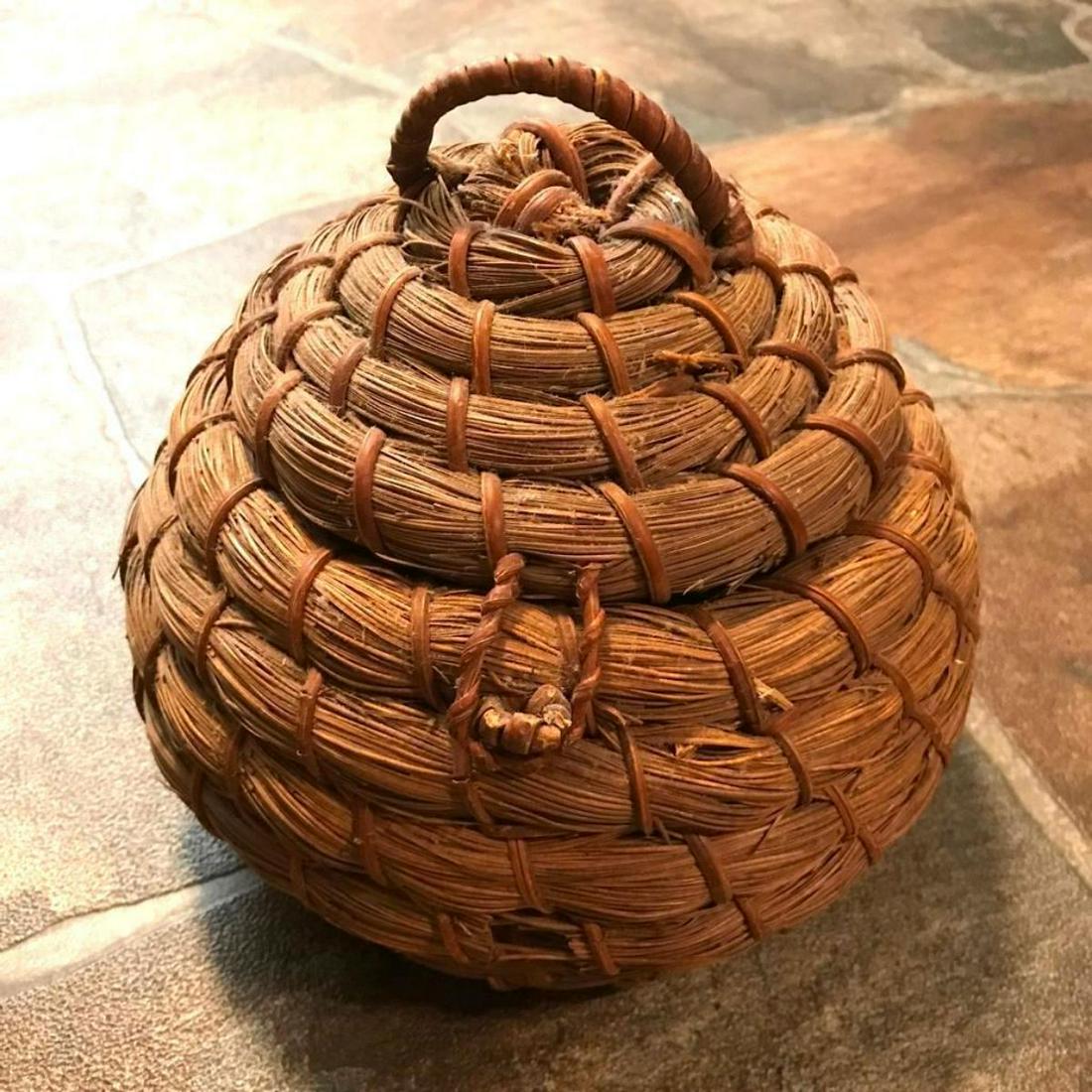 Vintage Bee Skep Woven Basket (1 of 5)