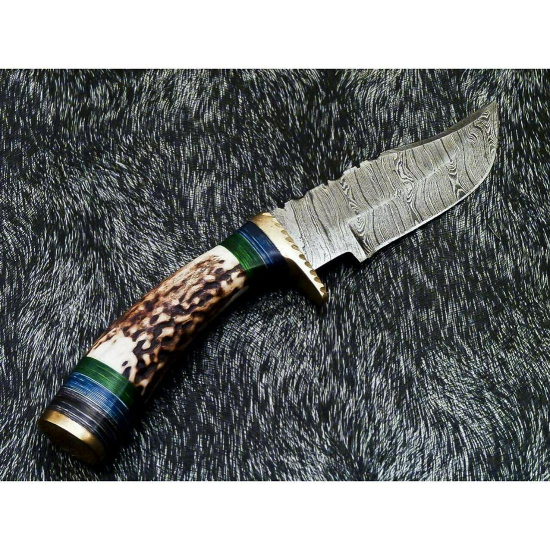 Damascus Steel Stag Antler Hunting Knife (1 of 8)