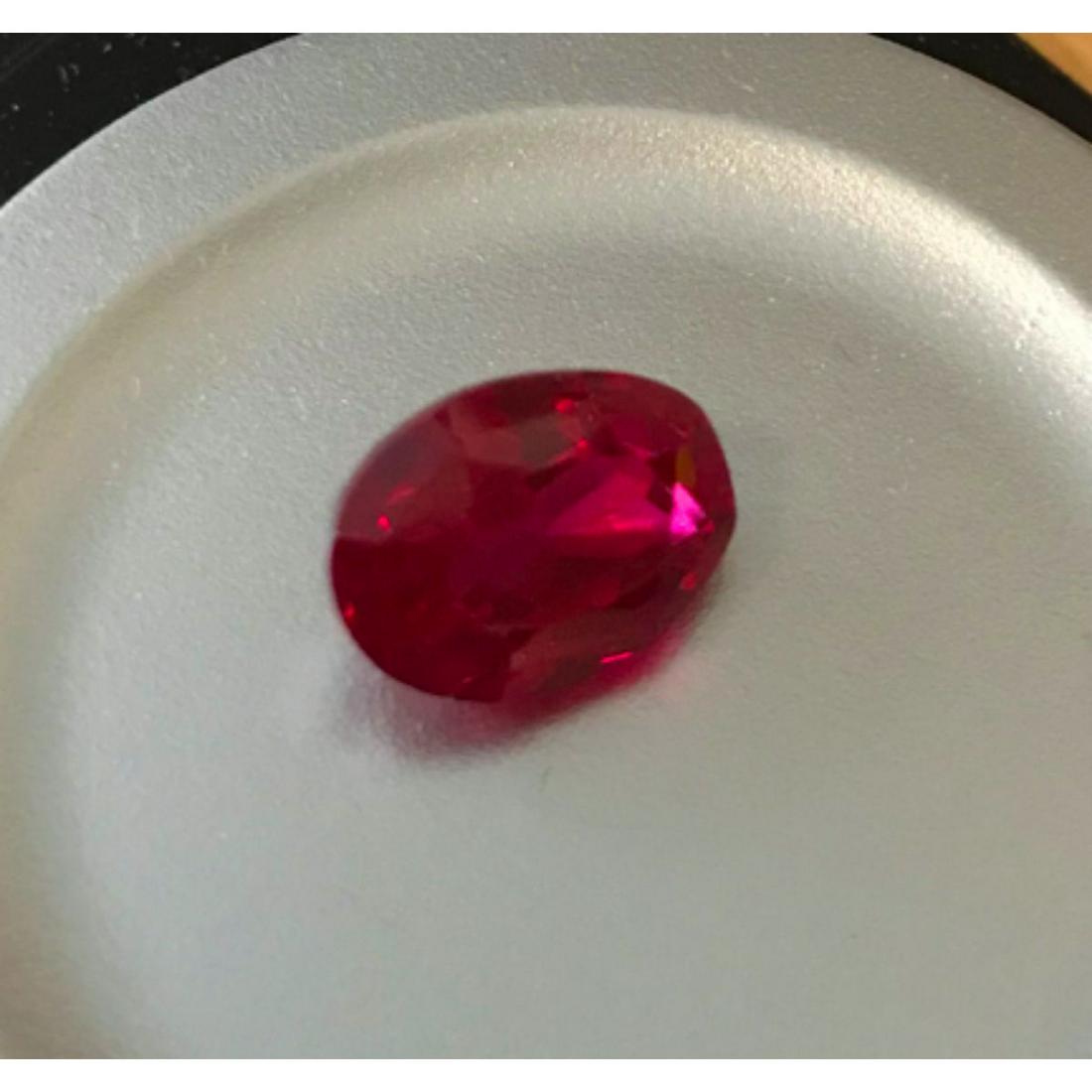 7ct Blood Red Created Ruby Simulant Gemstone (1 of 5)