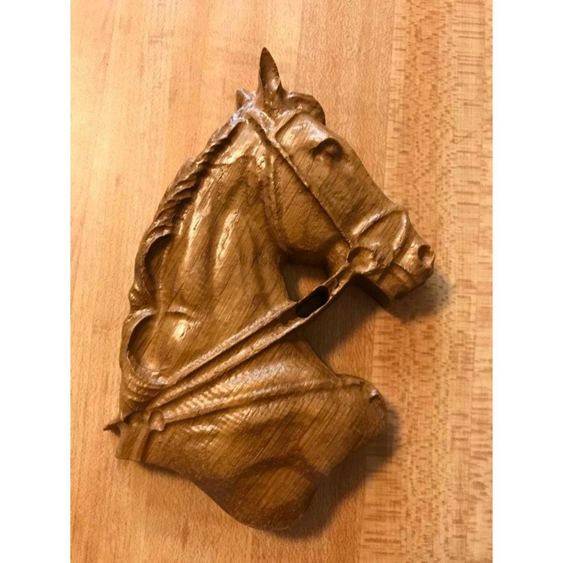 Small Horse Head Wood Carving, Plaque (1 of 2)