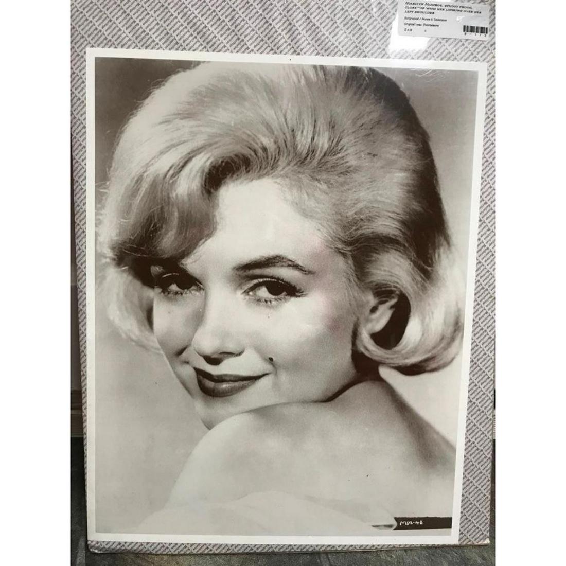 Marilyn Monroe Photo Print: Sepia tone glamour photo print of movie star Marilyn Monroe, produced in the early 1990's for The American Heritage Gallery. Printed on heavy card stock. 11" X 14" in original shrink-wrap packaging.