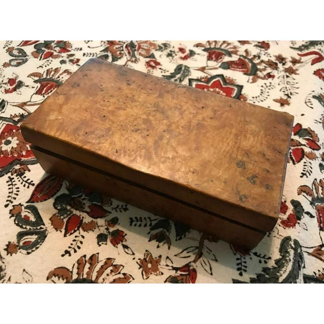 Buy 19thc Antique Burl Wood Desk Box Connoisseur Auctions In Ga