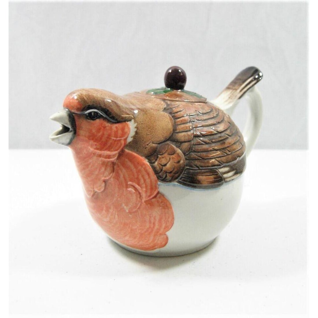 Vintage Staffordshire Robin Bird Teapot (1 of 5)
