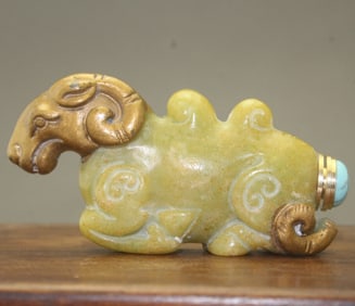 Chinese Jade Carved Ram Snuff Bottle