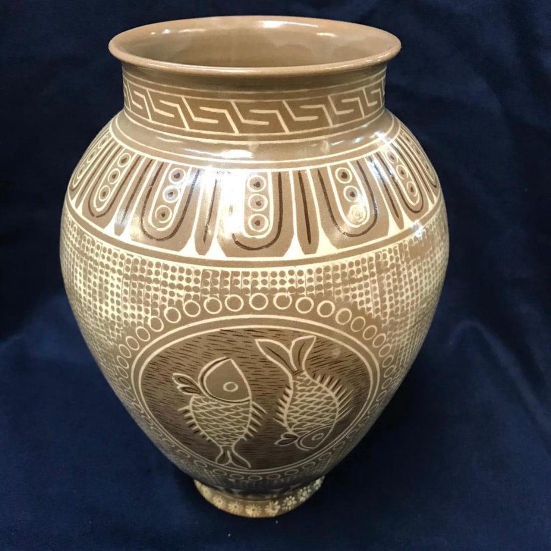 Signed Japanese Double Fish Vase: Japanese vase with double fish design. Signed on the bottom in characters. Provenance: Moreland Smith Estate, NC. 7 1/2" H X 3 1/4" D opening.