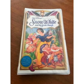 Sealed 1994 Walt Disney Snow White VHS Tape