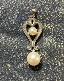 Vintage Mikimoto Akoya Pearl Pendant