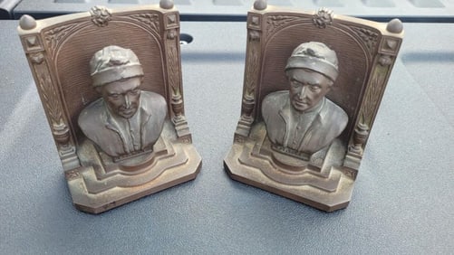Bradley Hubbard Dante Bronze Cast Iron Bookends