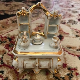 19thc Conta Boheme Porcelain Fairing Box
