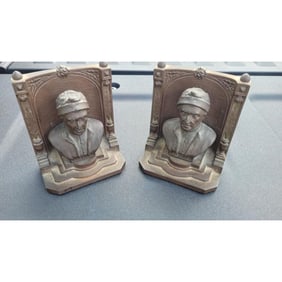 Bradley Hubbard Dante Bronze Cast Iron Bookends