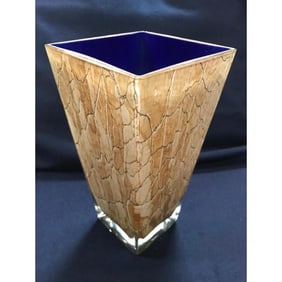Tobacco Leaves Art Glass Vase