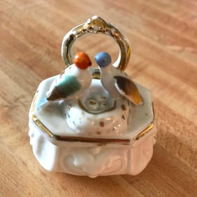 19thc Victorian Birds on Nest Fairing Trinket Box