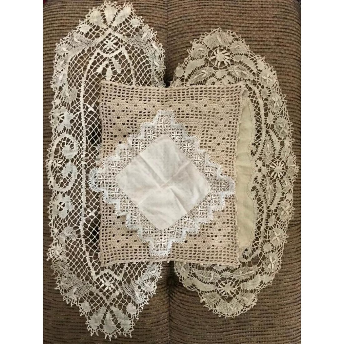 Group of Ecru Lace Table Runners, Doilies: Group of 4 ecru lace, crochet doilies, napkins & table runners. Pieces are: 11" X 14" heavy crochet place mat or centerpiece, 9" X 9" napkin handkerchief square, 12" X 23" 3D floral centerpiece or run