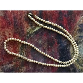 Vintage Costume Faux Pearl Necklace