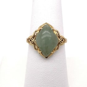 Vintage Jade Marquise 14kt Gold Ring