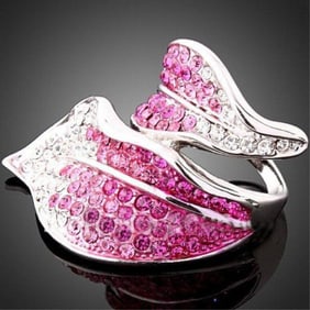 Swarovski Crystal Wrapped Leaf Statement Ring