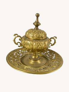 Continental Inkwell Late 19th Century: Continental inkwell late 19th/early 20th century measures approx 6 inches tall
