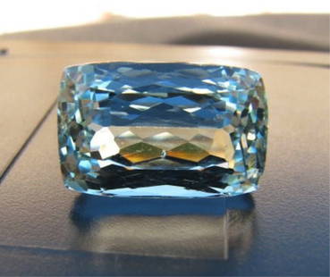 FINE LARGE NATURAL AQUAMARINE 15.55CT: FINE LARGE NATURAL AQUAMARINE 15.55CT