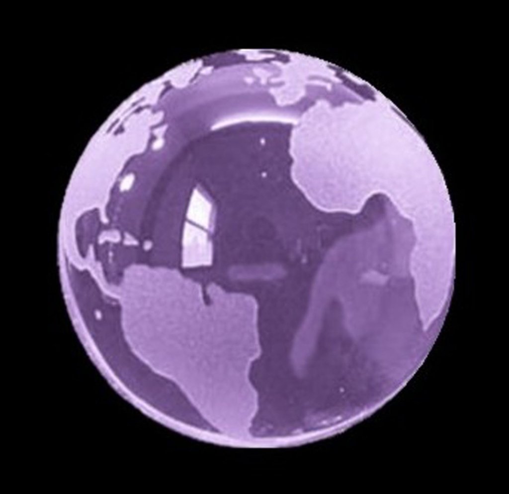 Czech Bohemian Alexandrite Globe Paperweight.: Czech Bohemian Alexandrite Globe Paperweight. New. 2 1/2"d.