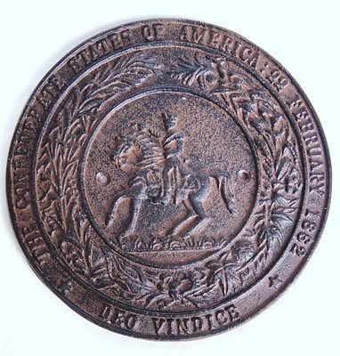 Confederate State of America Seal Plaque: This is a CSA ( Confederate State of America ) Reproduction Seal Plaque. This is a reproduction Seal Plaque. It measures about 7 inches in diameter and about 1/2 of inch thick. The Seal/Plaque depicts