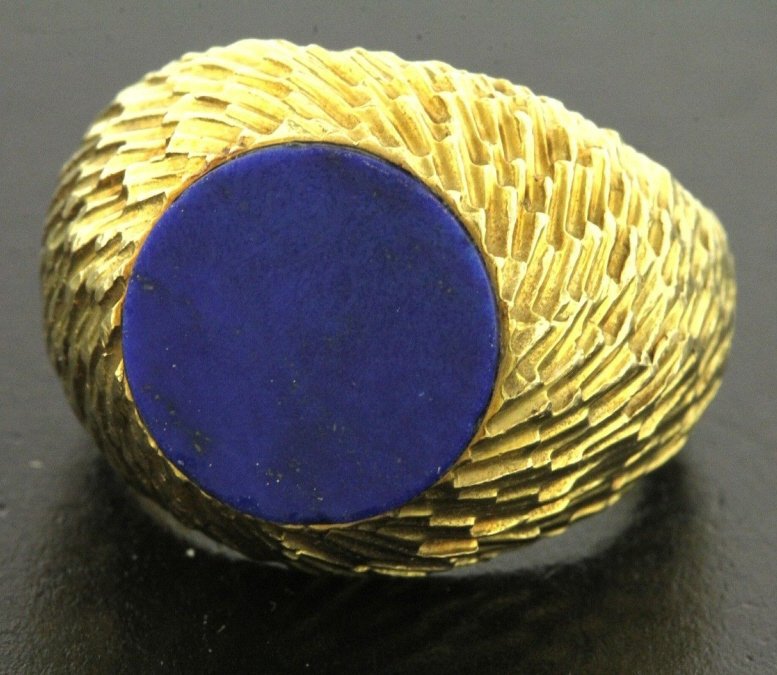 Vintage Tiffany & Co France Lapus Lazuli Ring: Vintage Tiffany & Co France Lapus Lazuli Ring. Cocktail ring. Solid 18k gold with and interesting hand carved texture. Size 7.25.