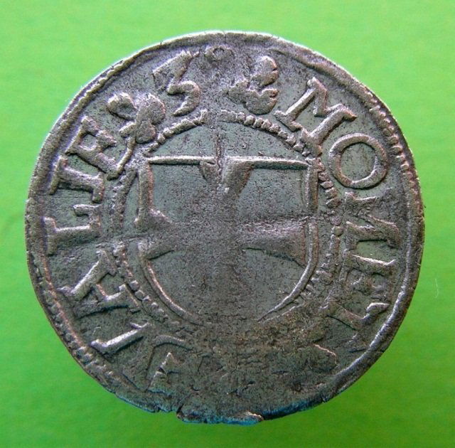 1539 Silver Crusader Shilling Coin (1 of 2)