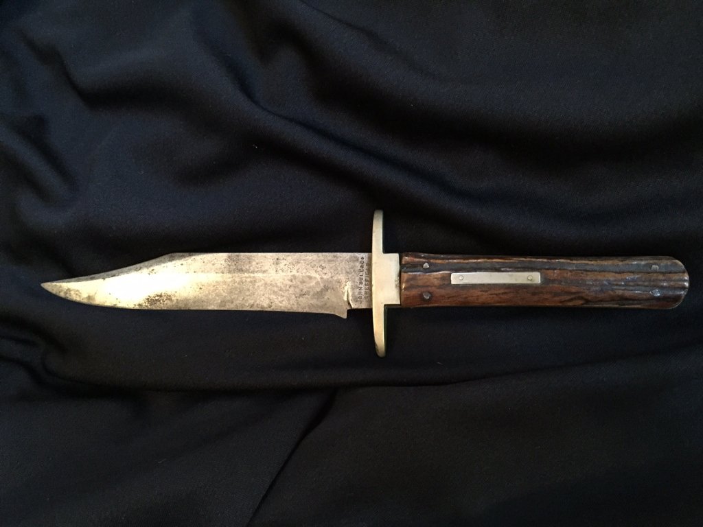 Rare John Bull & Co Sheffield Bowie Knife: Rare antique ( Mid 1800's ) John Bull & Co. Sheffield bowie knife. Stamped with maker's mark on blade. German silver cross guard. Stag horn handles with silver presentation plaque. Clip point bowie. N