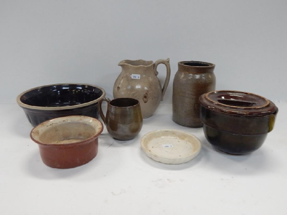SEVEN PIECES OF STONEWARE (1 of 5)