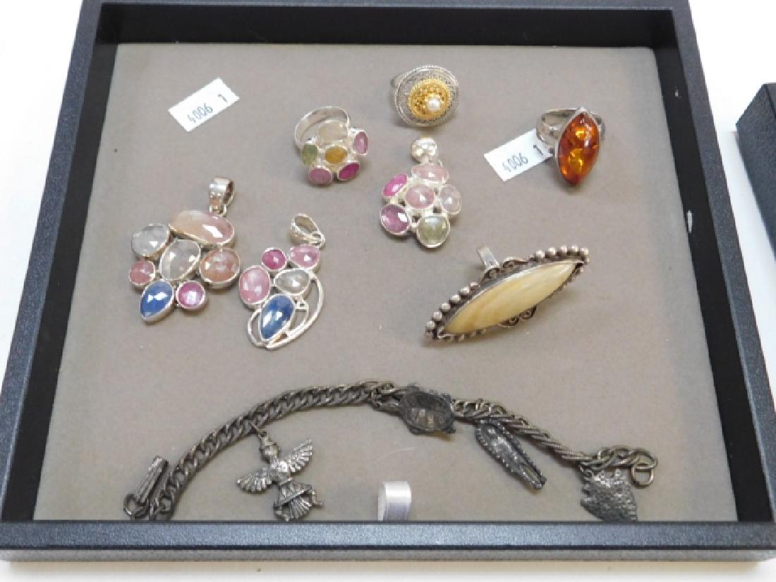LOT OF STERLING SILVER AND AMBER JEWELRY (1 of 2)