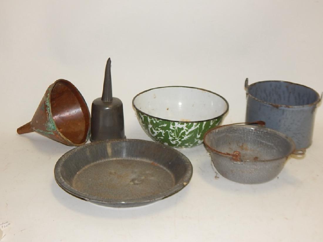 LOT OF GRANITEWARE: INCLUDES 10" PIE PAN, OIL CAN, AND COPPER FUNNEL