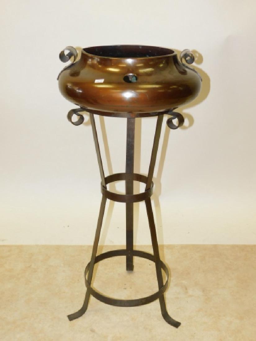 COPPER POT ON STAND (1 of 2)