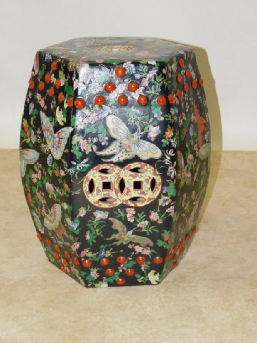 ORIENTAL GARDEN SEAT: PORCELAIN GARDEN SEAT