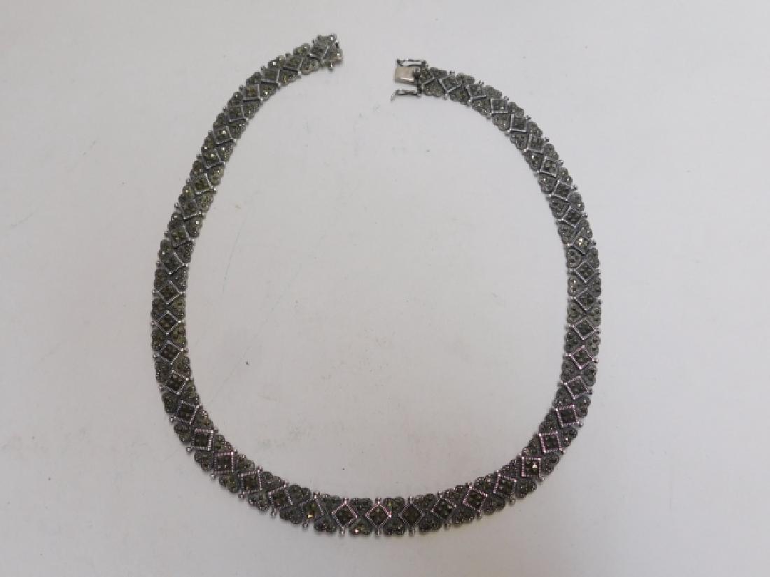 STERLING SILVER MARCASITE NECKLACE: BEAUTIFUL! MARKED 925. 2.1OZ
