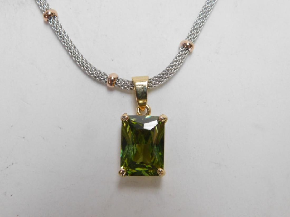 MARCASITE PENDANT WITH LARGE BLUE STONE: MARKED 925. 24" CHAIN. 0.2OZ