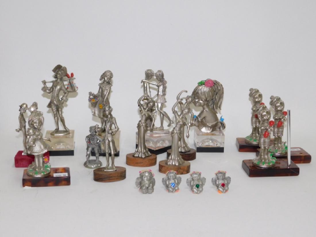 PALTOR LEAD FIGURES: COLLECTION OF PALTOR PEWTER FIGURES. TALLEST IS 6 1/4". MISSING PENS. GREAT VAREITY OF FIGURES.