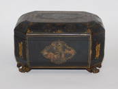 ANTIQUE ORNATE BLACK LACQUERED CHINESE TEA CADDY