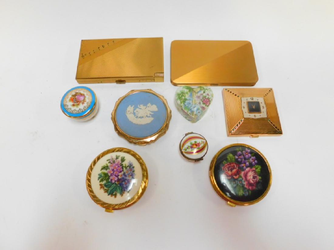 COLLECTION OF COMPACTS, TRINKET BOXES & MUSIC BOX: MUSIC BOX WORKS. WITH SEVERAL COMPACTS AND TRINKET BOXES. GOOD CONDITION!