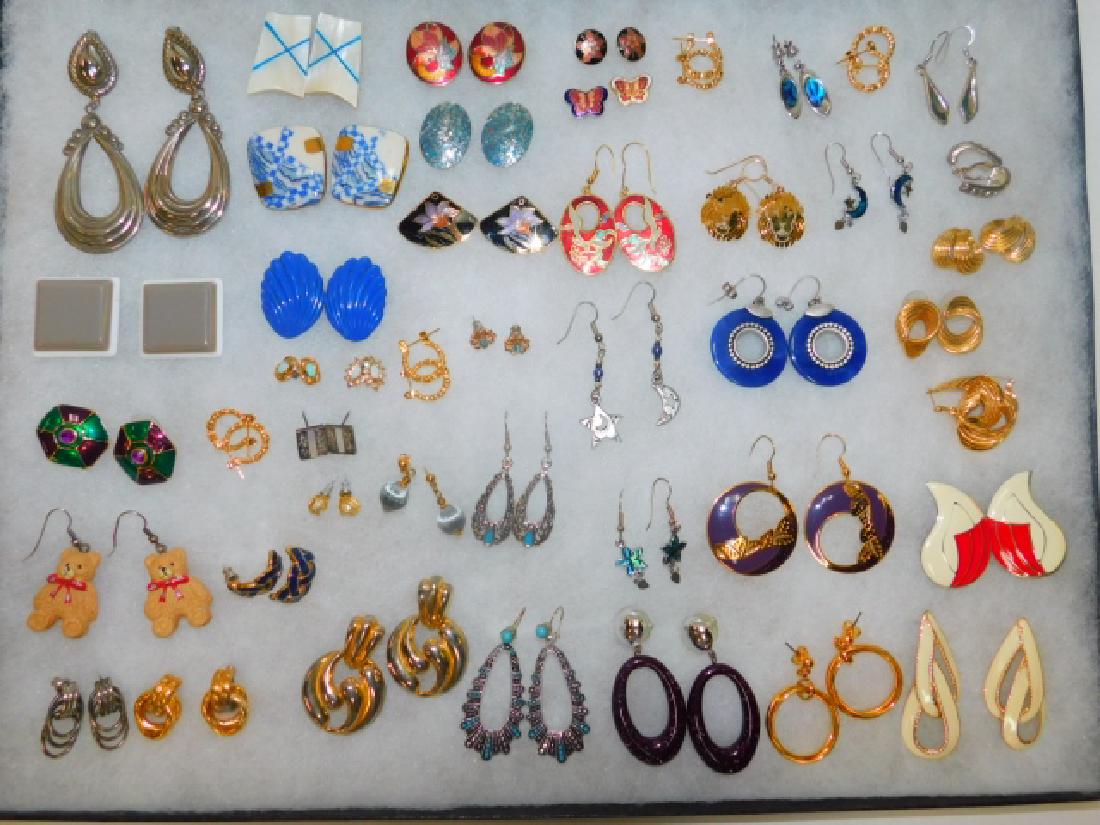 COLLECTION OF PIERCED EAR COSTUME EARRINGS (1 of 6)