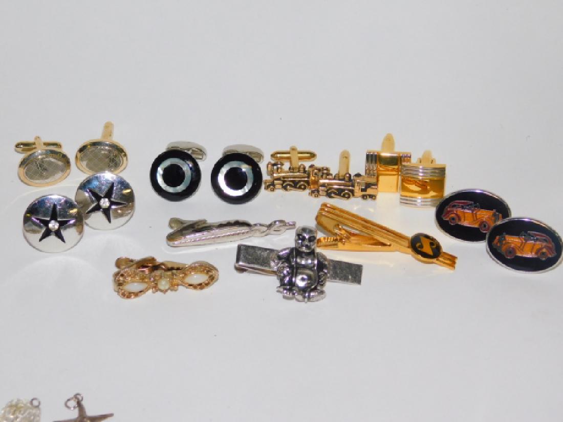 CUFFLINK AND TIE CLIP COLLECTION (1 of 1)