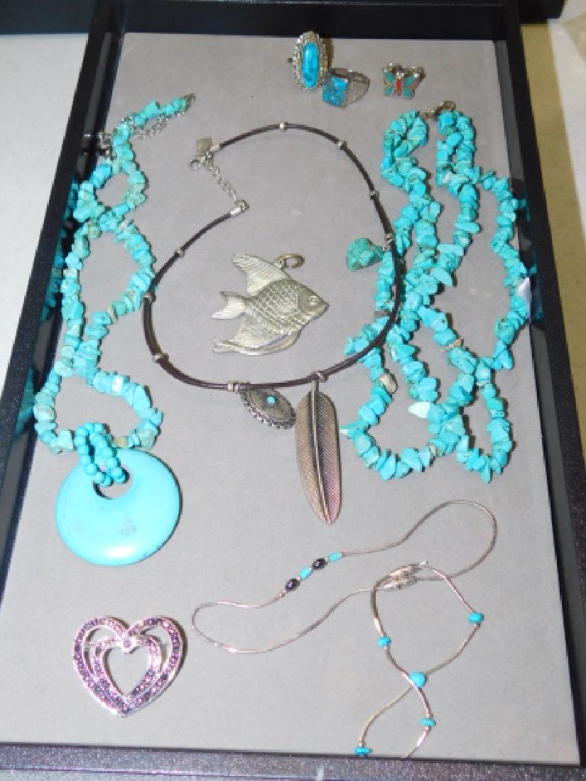 COLLECTION OF COSTUME JEWELRY: NECKLACES, PIN, PENDANTS, AND RINGS