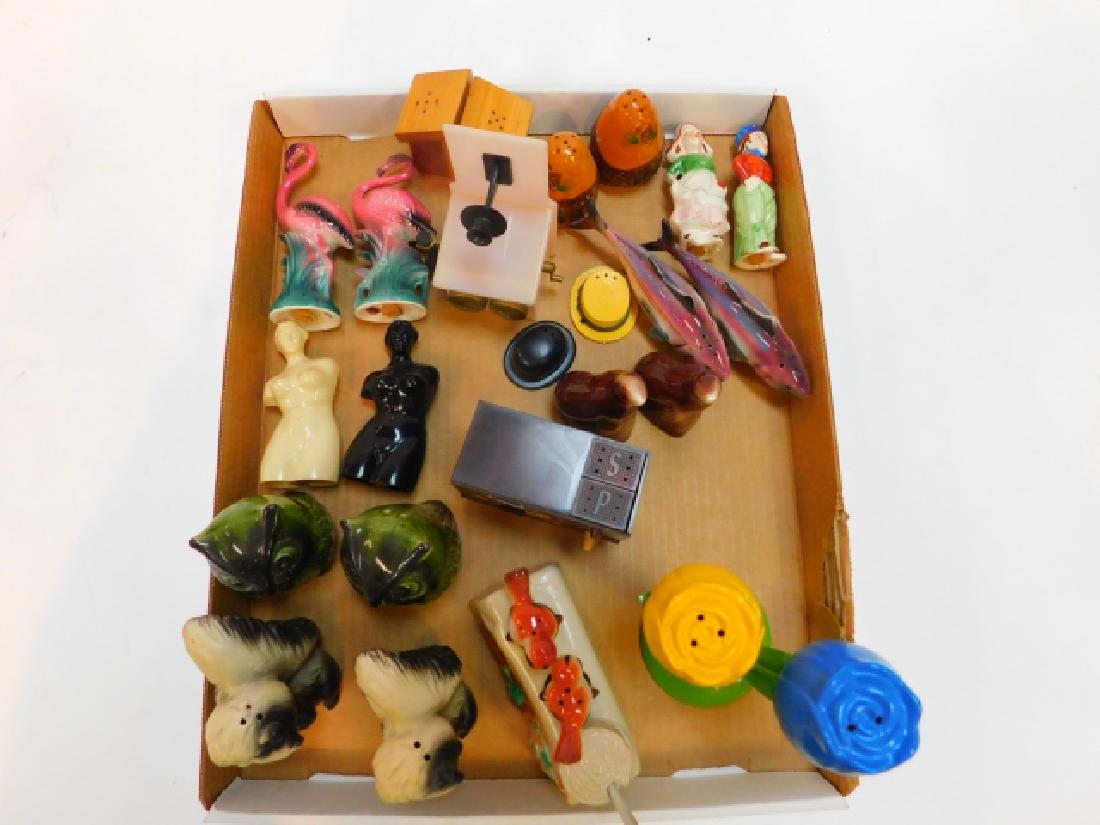 COLLECTION OF SALT & PEPPER SHAKERS: WIDE VARIETY OF SHAKERS