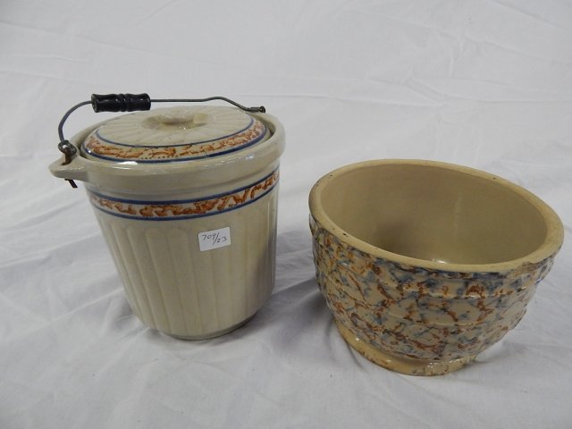 PAIR OF RED WING POTTERY: CHIPS AND CRACKS, AS IS.