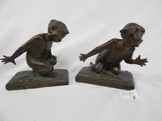 BRONZE BOOK ENDS, F. BARRETT PARSONS 1913: HIDE AND SEEK. 6" LONG, 6 1/2 " WIDE, 2 " DEEP. GORMAN CO. FOUNDRY.