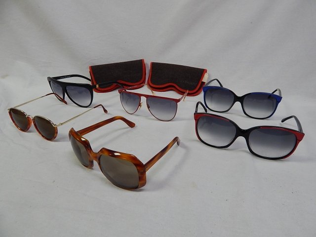 LOT OF DESIGNER SUN GLASSES: LAURA BIAGIOTTI ITALY, TAYON, , SANFORD HUTTON, LIZ CLAIBORNE. UNBELIEVABLE GOOD CONDITION ON THE LENSES.