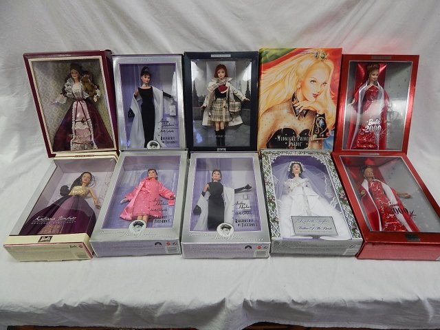 10 COLLECTOR AND LIMITED EDITION DOLLS & BARBIES: BURBURY, AUDREY HEPBURN, ELIZABETH TAYLOR, BARBIE 2000, AND VICTORIAN BARBIE. BEAUTIFUL, NEW, STILL IN BOX.