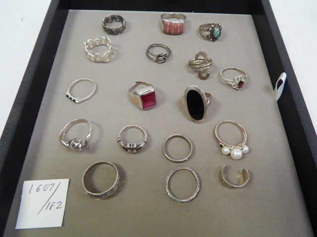 17 STERLING SILVER RING MULTI COLORED STONES: MULTI COLORED STONES