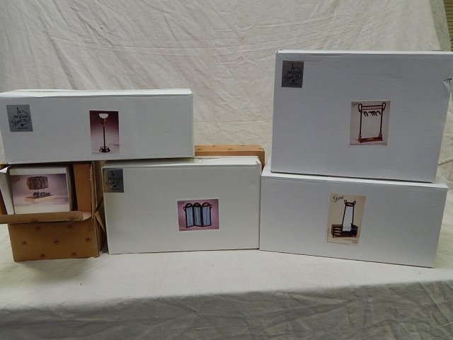 GENE DOLL FURNITURE 7 PIECES: IN ORIGINAL PACKAGING. A BEDROOM DRESSER, A WARDROBE RACK, 2 DRESSING SCREENS, SWAM FLOOR LAMP, AND TWO PANTHER LAMPS.