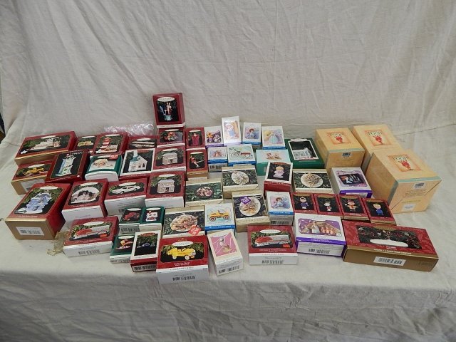 LOT OF 50 HALLMARK KEEPSAKE ORNAMENTS: WINNIE THE POOH, BARBIES, PEANUTS, MANY MORE!