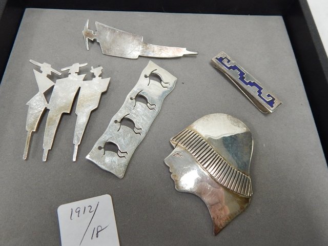 LOT OF STERLING SILVER PINS: INCLUDING MONEY CLIP