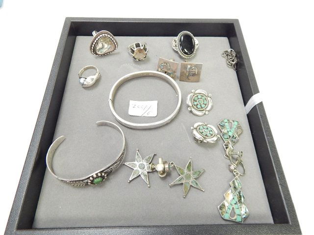 LOT OF STERLING SILVER: BRACELETS, RINGS, EARRINGS, WITH TURQUOISE AND ABALONE.
